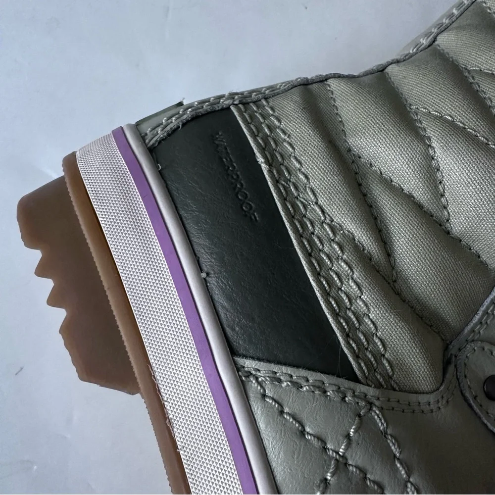 Sorel Tofino Pact Boots